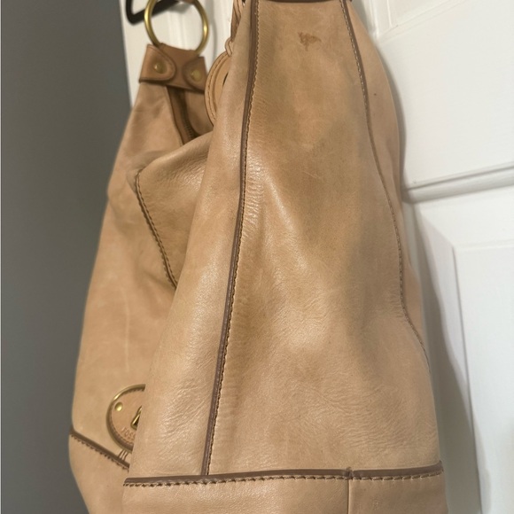 Fossil Light Brown Hobo Bag with Brass Details - Picture 5 of 10
